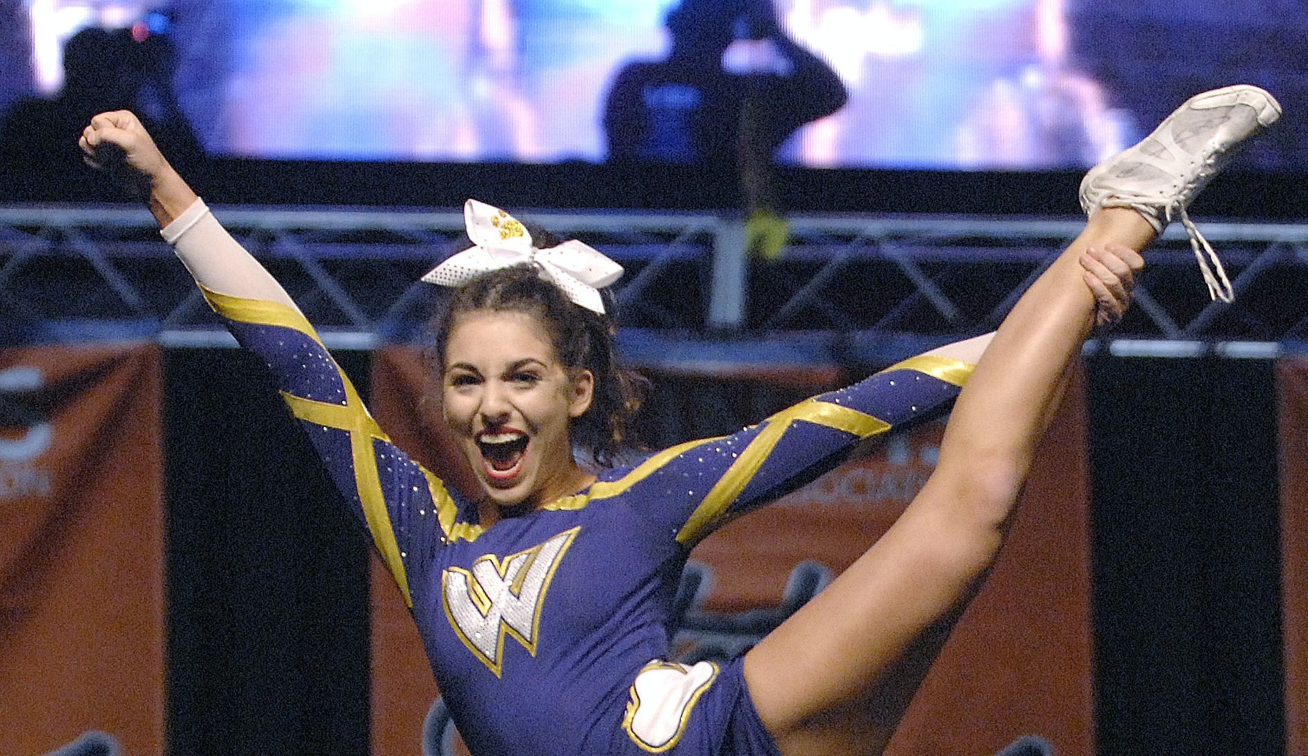 020318-blm-spt-7cheer
